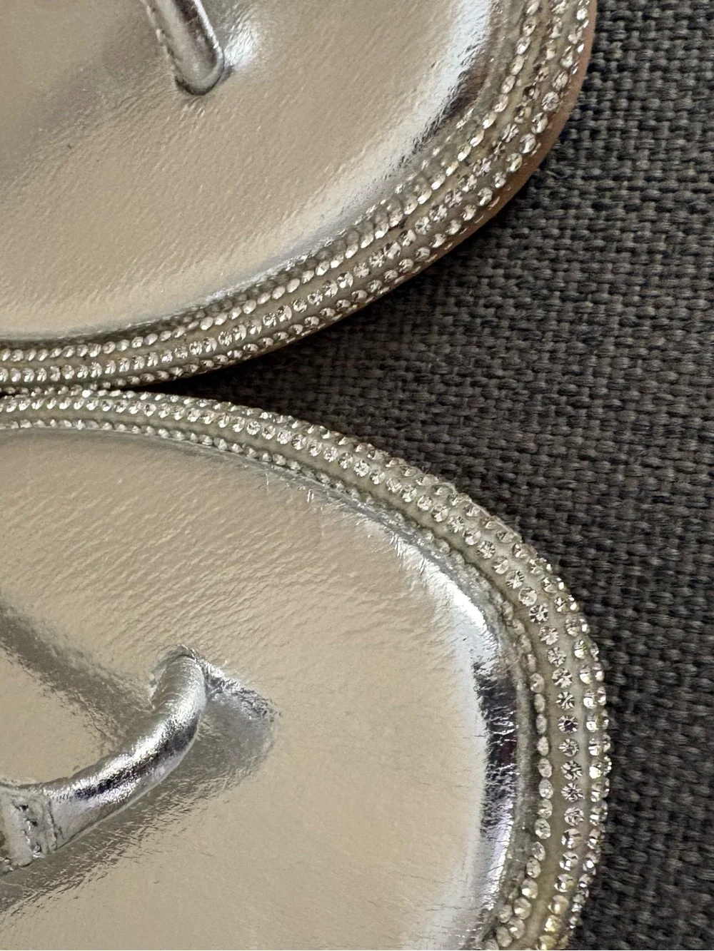 Free People Silver Rhinestones Thong Slides Size 39 8.5-9